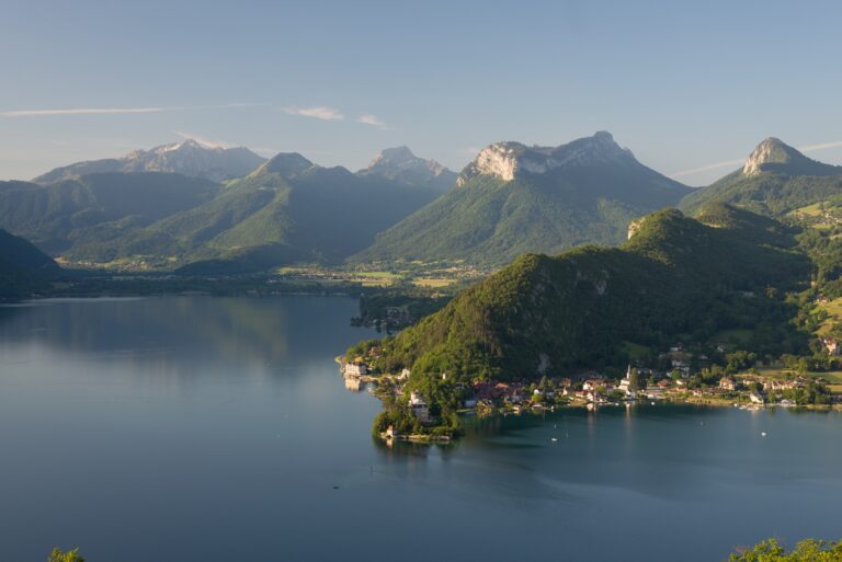 Les plus beaux lacs de France, Annecy