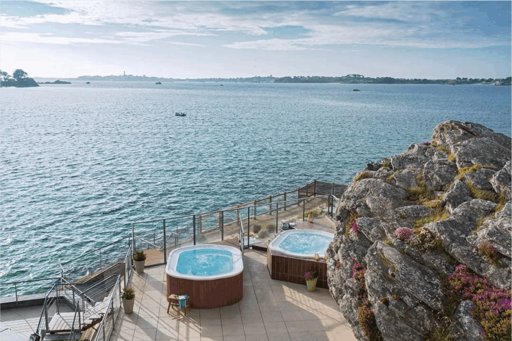 Les_festivals_ incontournables_en_ France_cet_été_où_faire_ la_fête_en_plein_air 