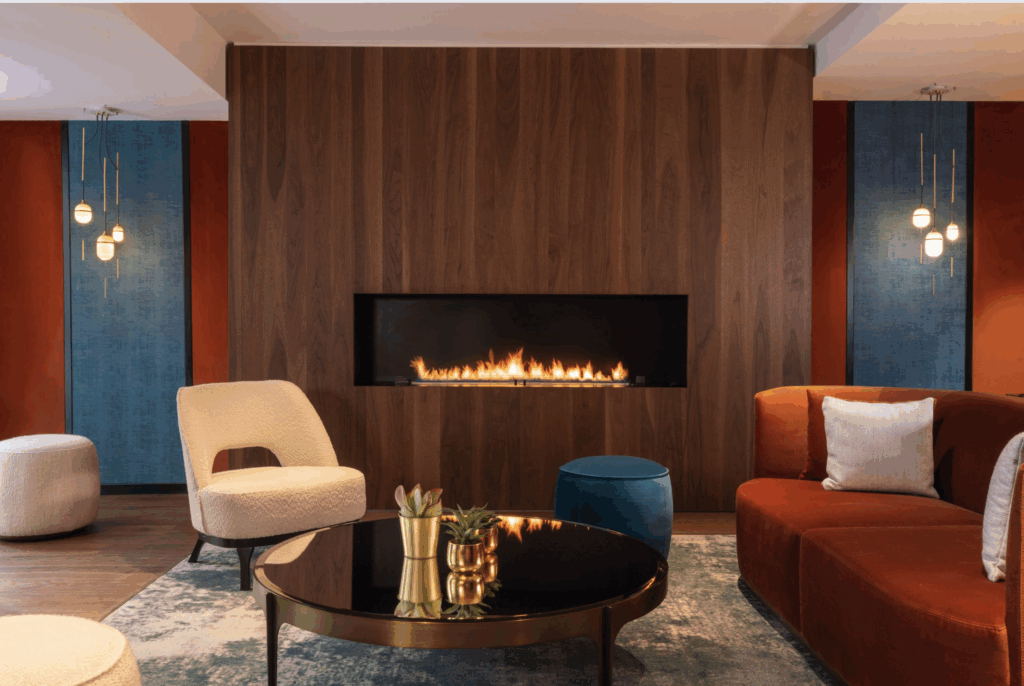 Les_festivals_ incontournables_en_ France_cet_été_où_faire_ la_fête_en_plein_air 