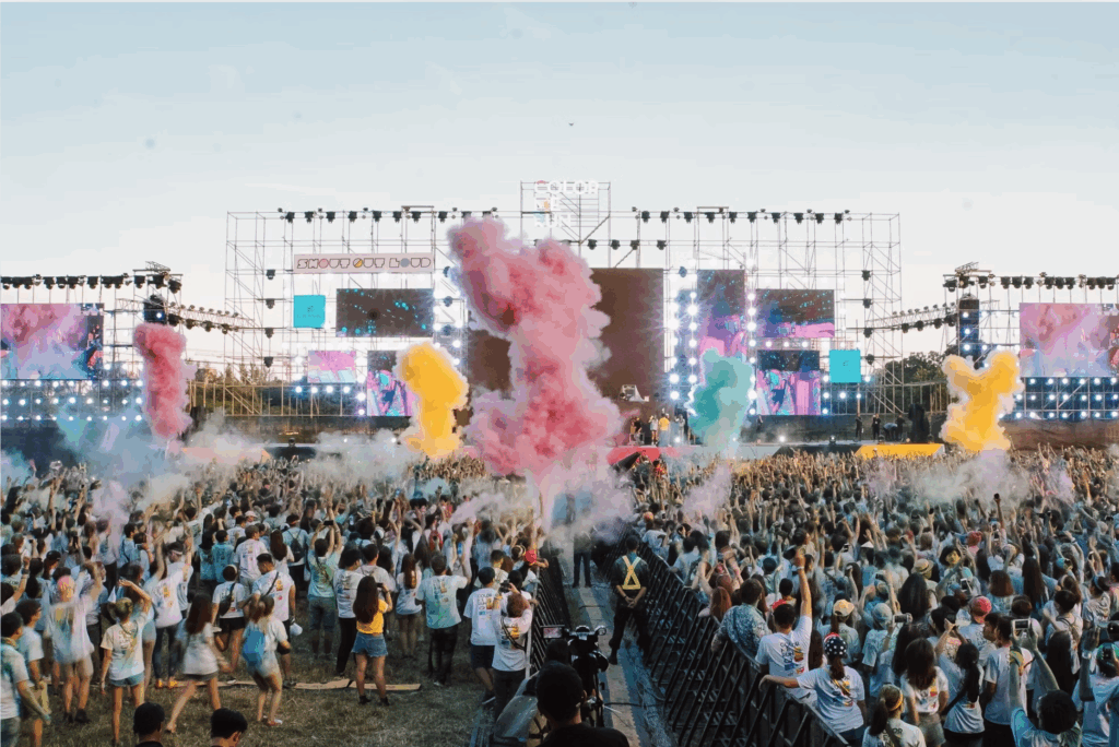 Les_festivals_ incontournables_en_ France_cet_été_où_faire_ la_fête_en_plein_air